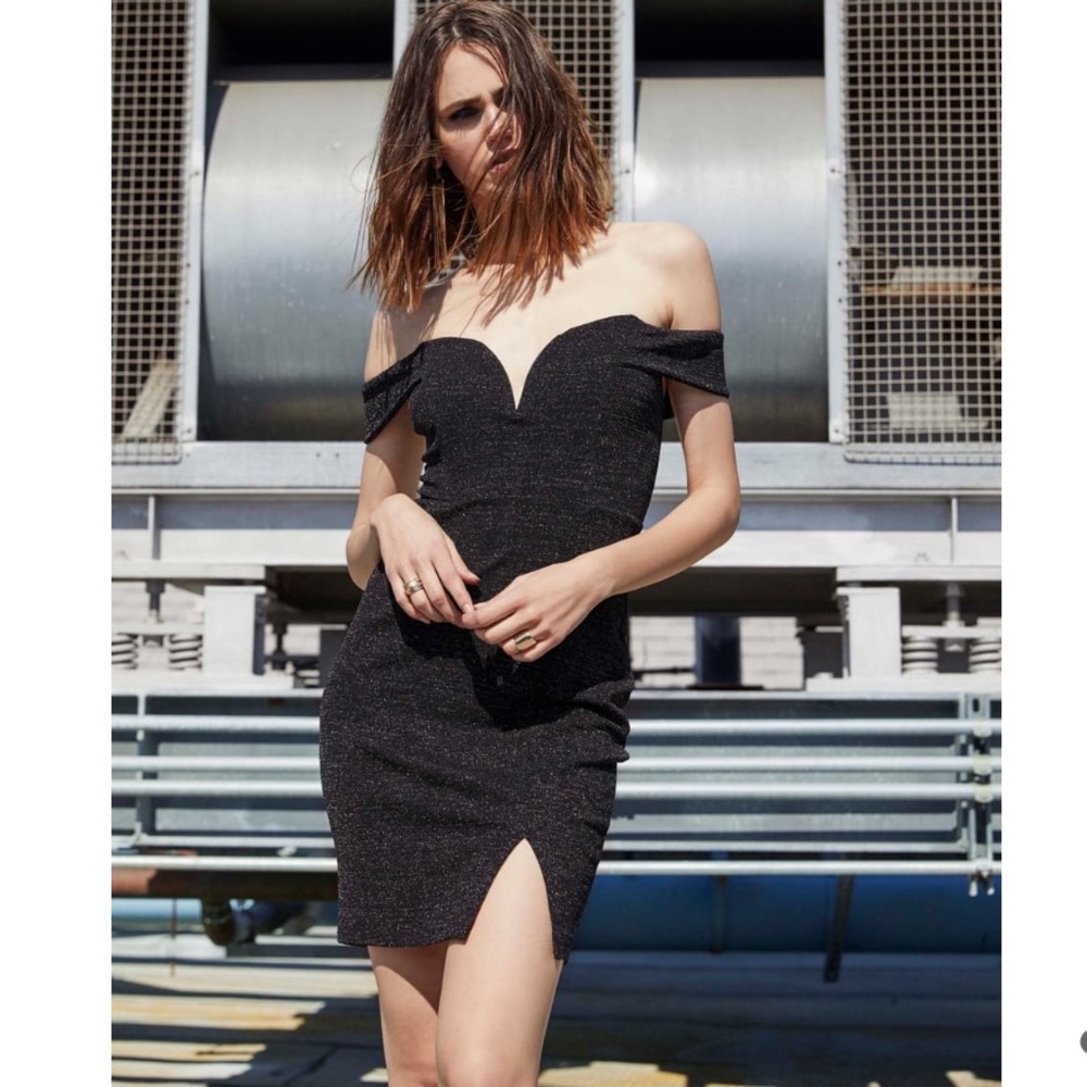 NWT ASTR Jade Body-Con Dress, Black Sparkle, US S